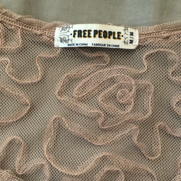 Free People blush sheer crop top - Picture 4 of 6